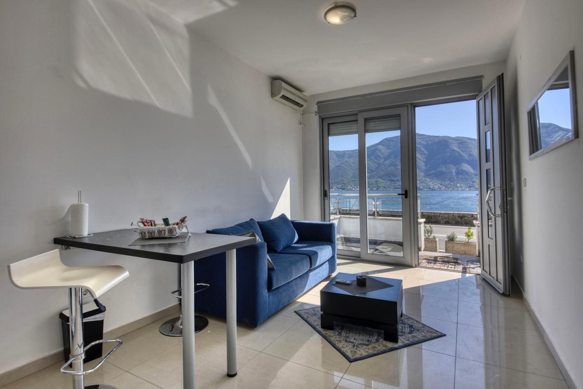 Waterfront Apartments Kotor Eksteriør billede